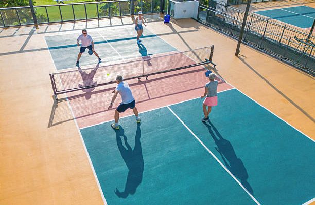 Installer un terrain de tennis